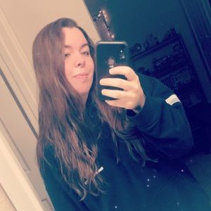 Meet your Posher, Kaitlyn